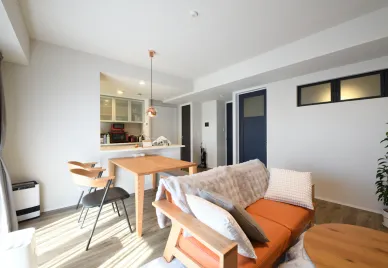 <p>浜松市内で中古マンション購入＋リノベで実現<br>帰るたびに気分が上がるデザインの住まい</p>