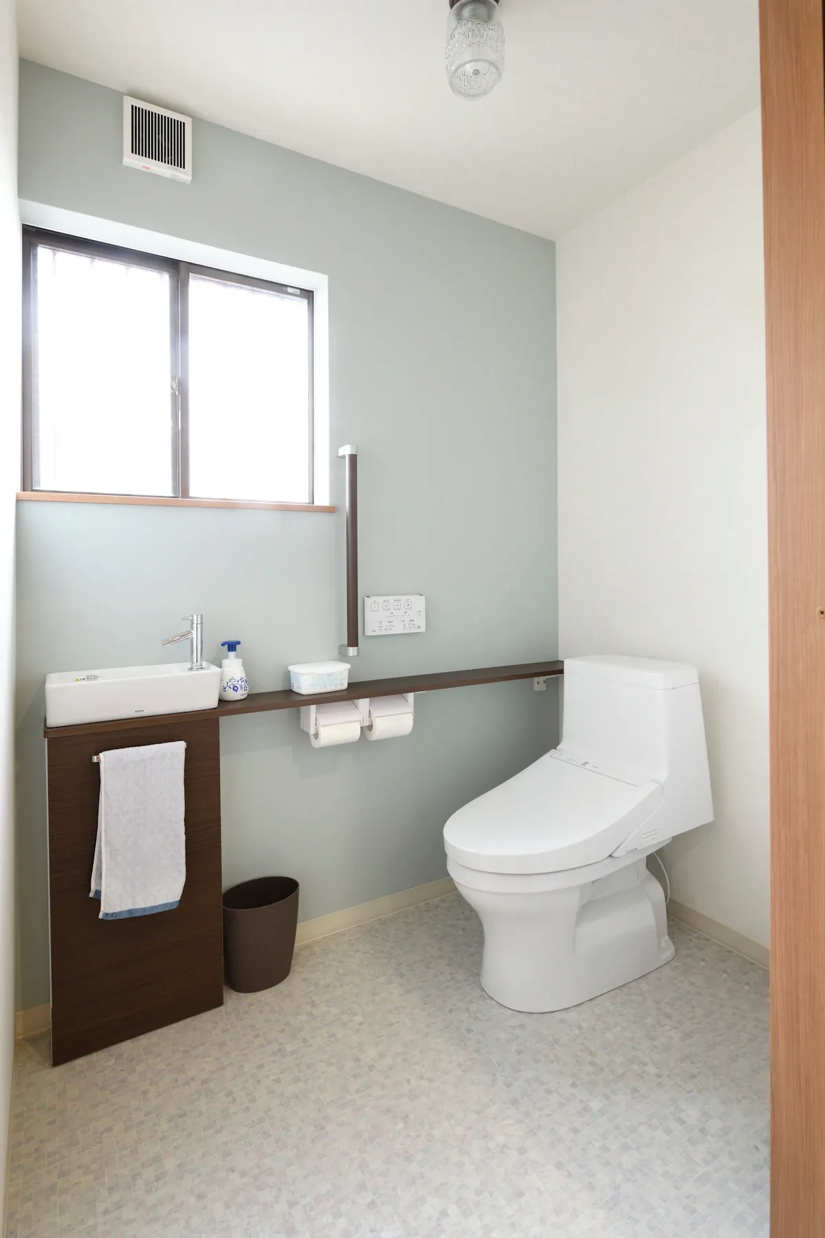 work detail thumb image